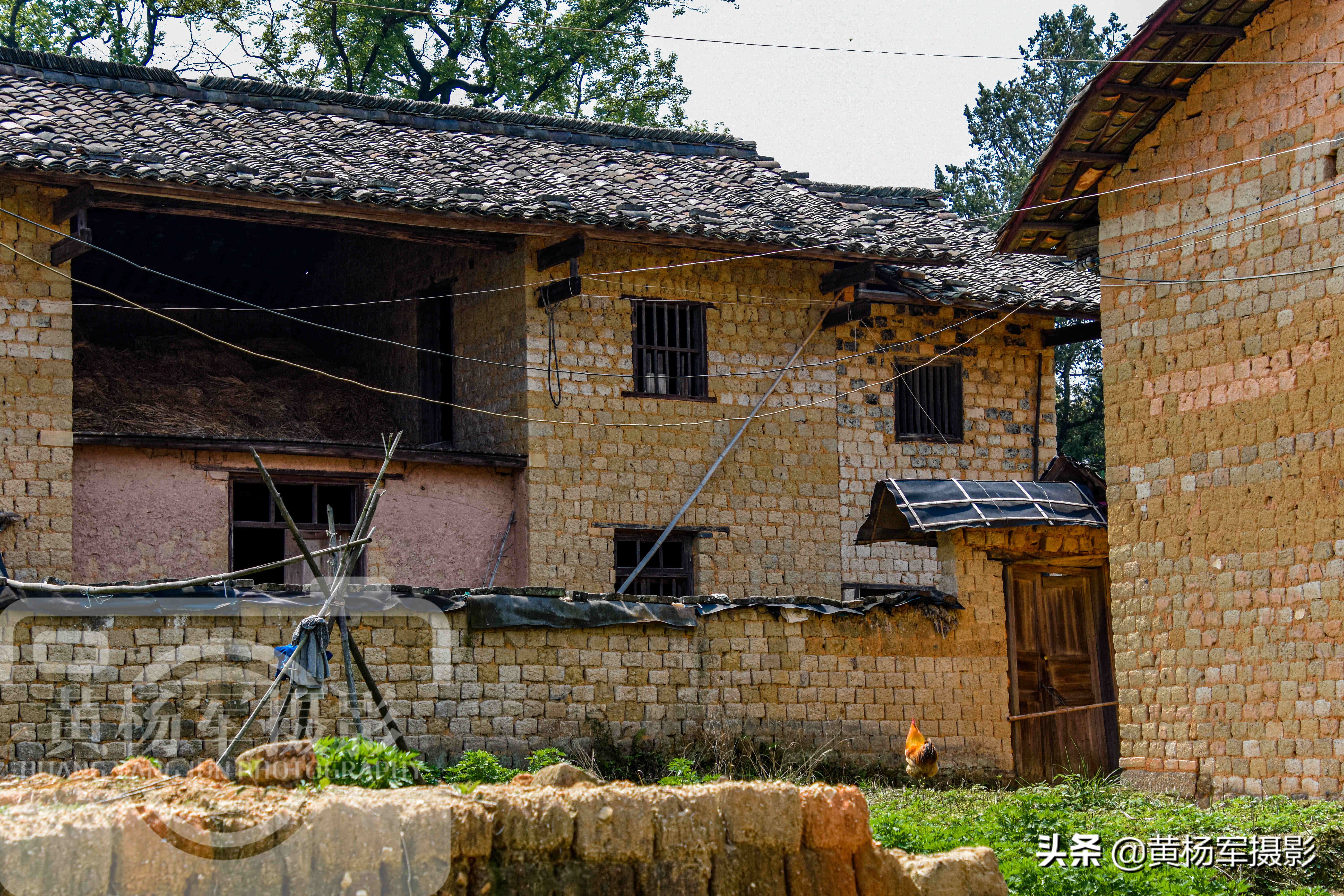 江西存在感最低的县，邻广东靠福建四面环山，传统瓦房民居很亲切