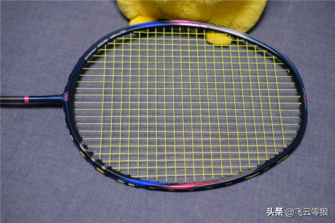 涓窘椋炰簯闆剁嫾鎵嬫劅,涓窘椋炰簯闆剁嫾娴嬭瘎