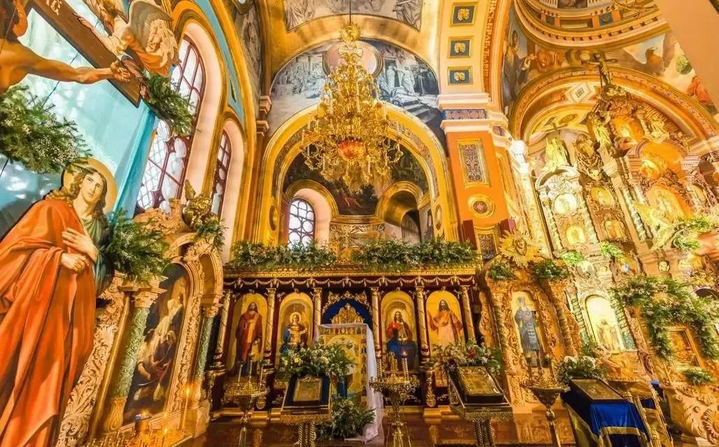 中华第一车:全程6天5夜,单程超6000元仍一票难求