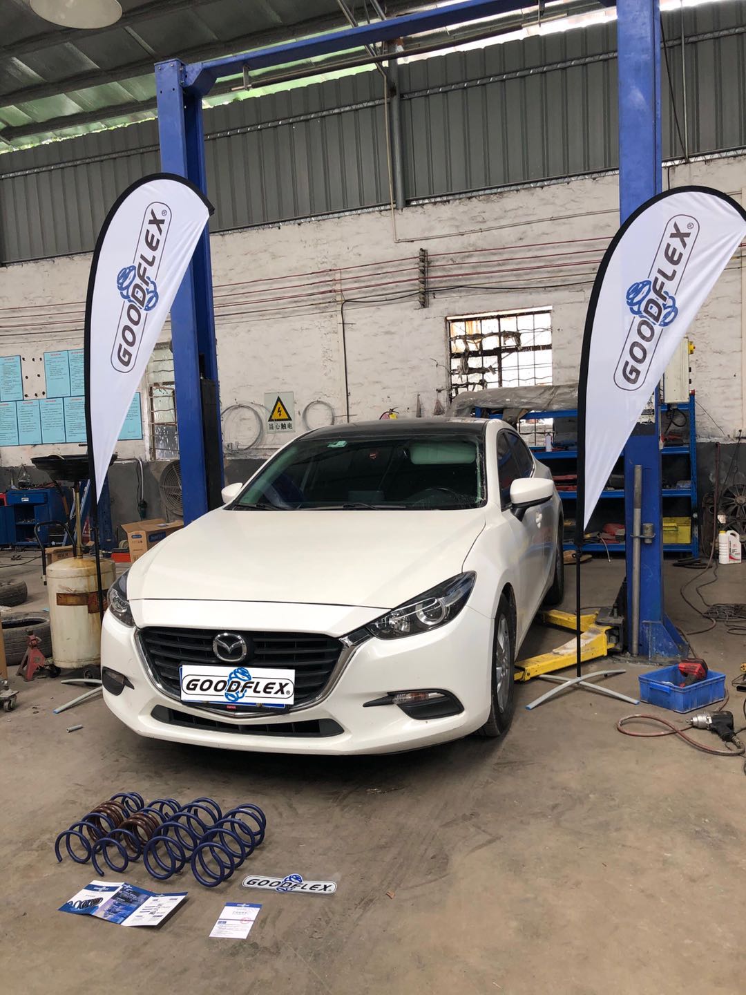 axela昂克赛拉保养复位,axela昂克赛拉是中级车吗