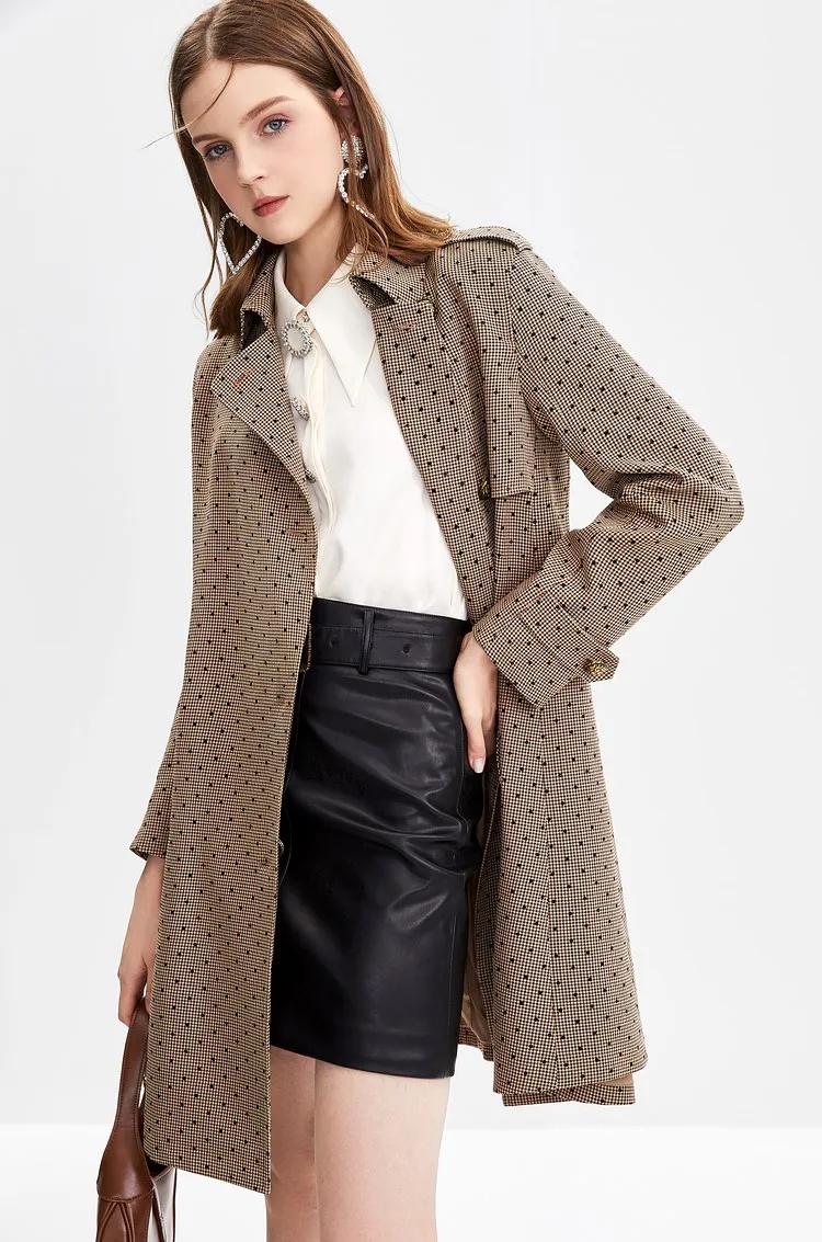 风衣的氛围感,氛围感风衣配什么裤子