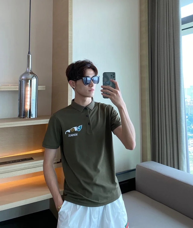 耐克今年衣服,耐克不行了吗