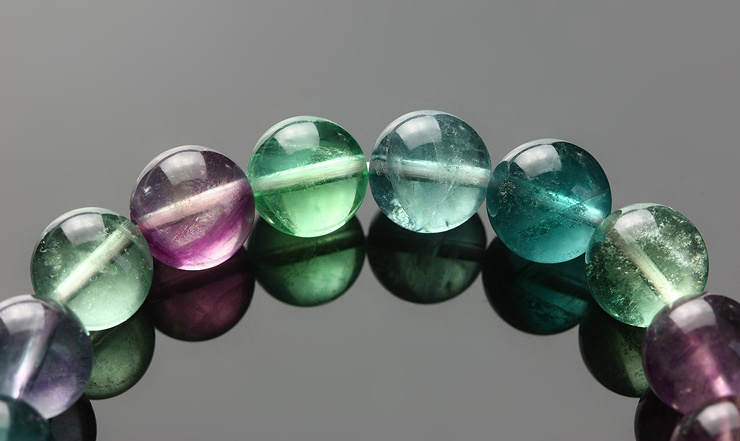 各地玉石的鉴别与特征,玉石的种类及特征及鉴别方法