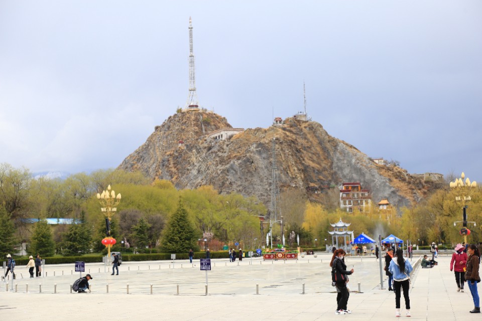 西藏旅游川进青出16天环线攻略,盘点西藏自驾游9条经典线路