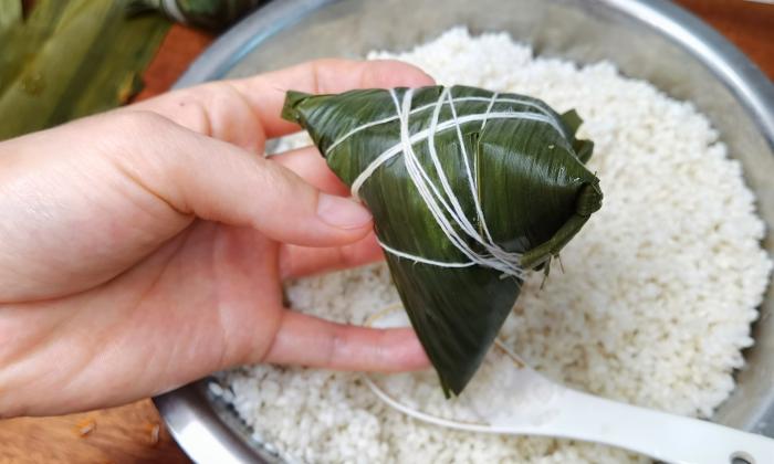 煮粽子用锅的正确做法,怎么煮粽子煮几分钟