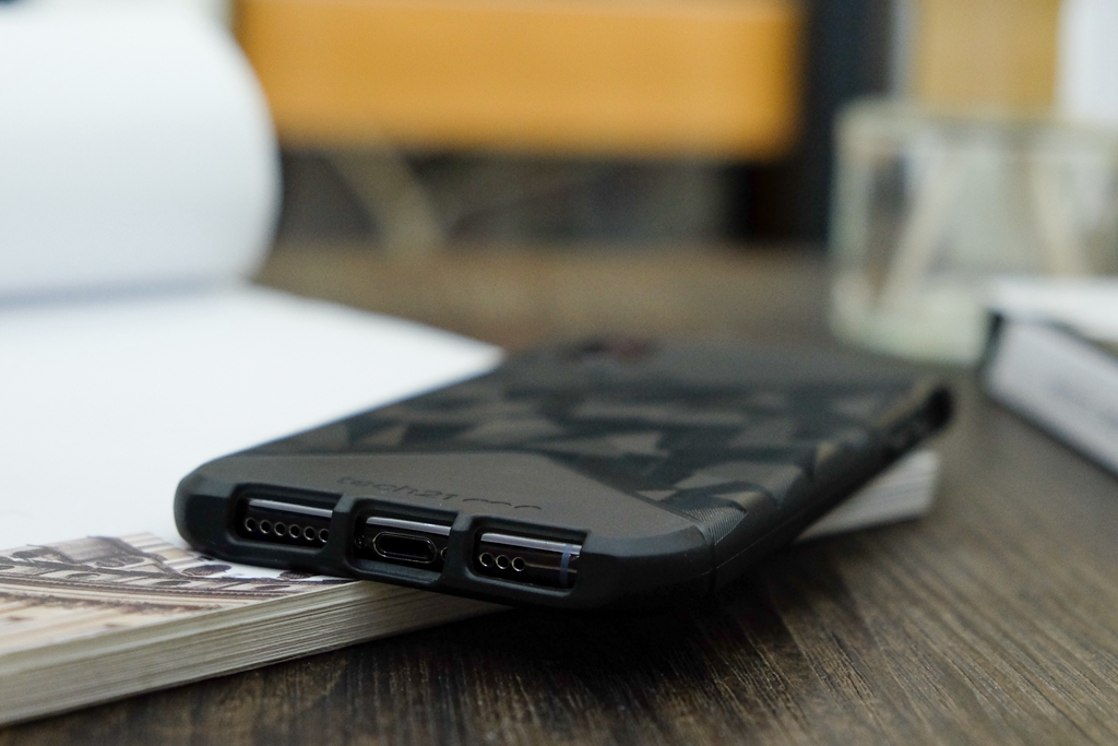 手机壳百元人民币,手机壳一分价钱一分货