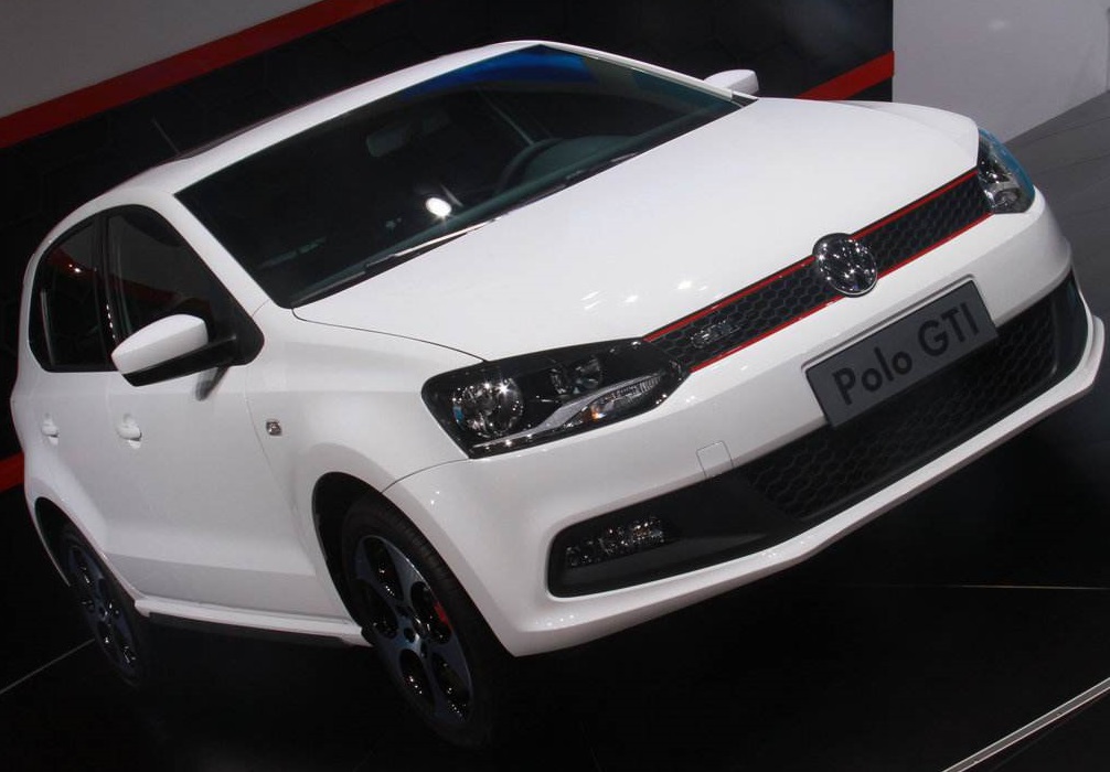 预算不高买新车选哪个,4-5万的本田飞度值得购买吗