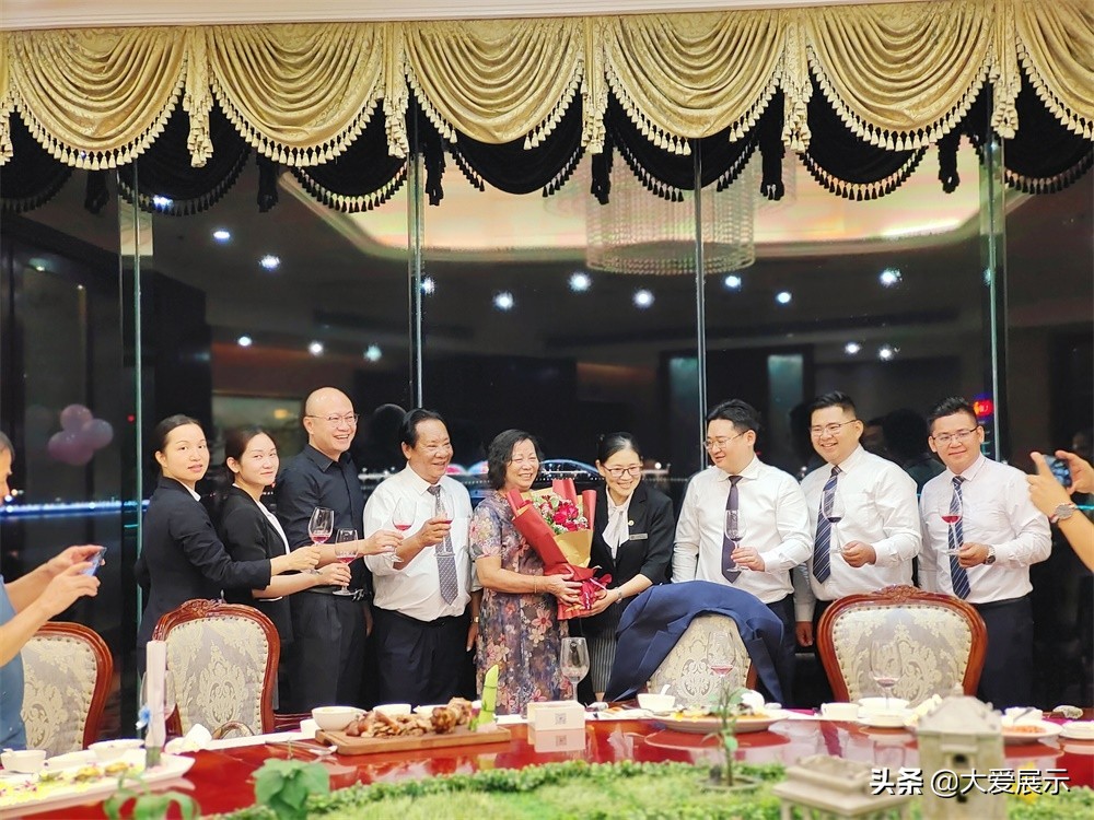 服务创新!开平潭江半岛酒店,成年轻幸福的毕业宴生日宴打卡基地