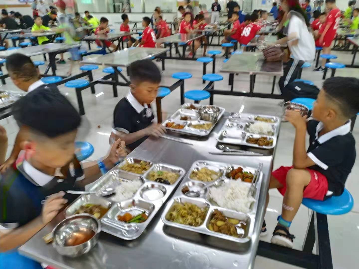 扬起夏日激情｜追风少年出发威海，征战第四届“星途杯”