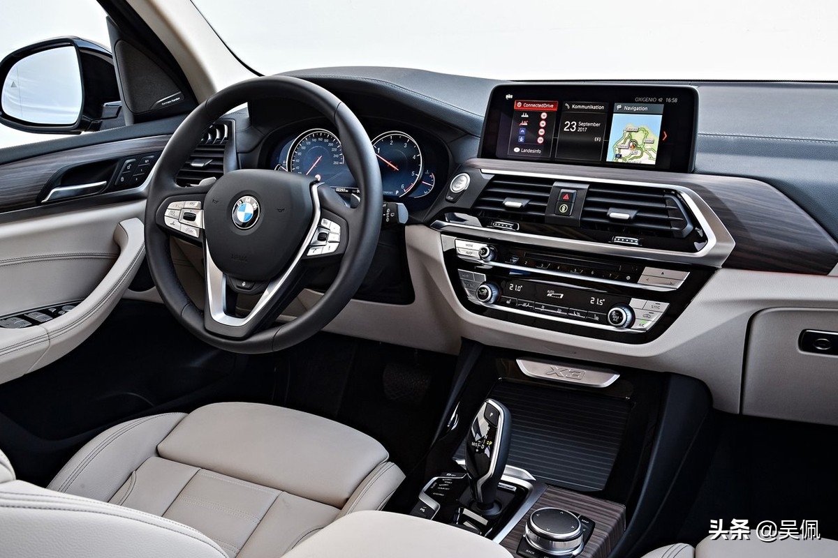 奔驰glc300和宝马x3哪个好一点,宝马x32022款和2021款对比