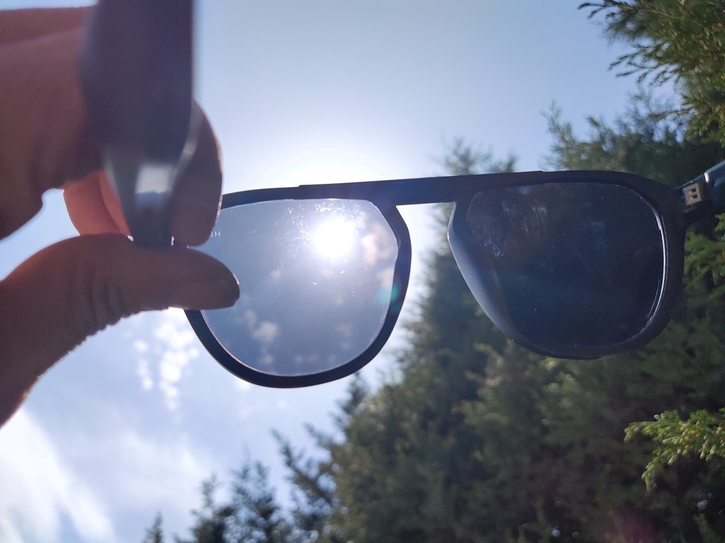 海伦凯勒太阳镜一镜两用,海伦凯勒太阳镜和暴龙太阳镜