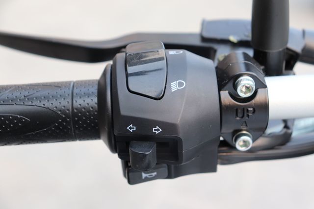 贝纳利小迅龙150s自己保养,贝纳利小迅龙150s适合180的人骑吗