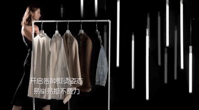 新衣服皱巴巴比农村来的还土气!法格挂烫机化身宠衣狂魔,真巴适