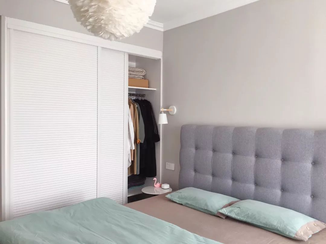 打造舒适的卧室,卧室床头选什么材质