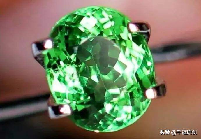 年纪小本领大！堪称#祖母绿#的“劲敌”，到底有啥过人之处？