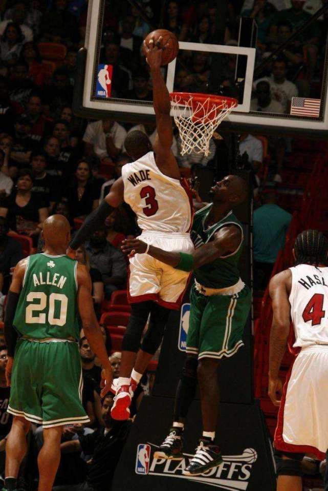 乔丹超远三分绝杀韦德,nba3大分卫乔丹科比韦德