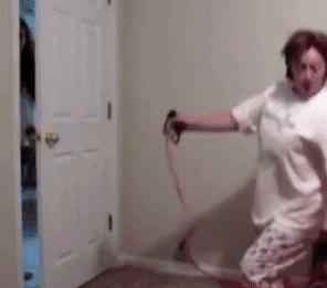 亲爹亲妈们分享自家熊孩子的沙雕现场