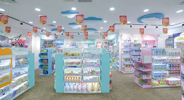 中国首批新国标婴幼儿配方奶粉,疫情下的奶粉