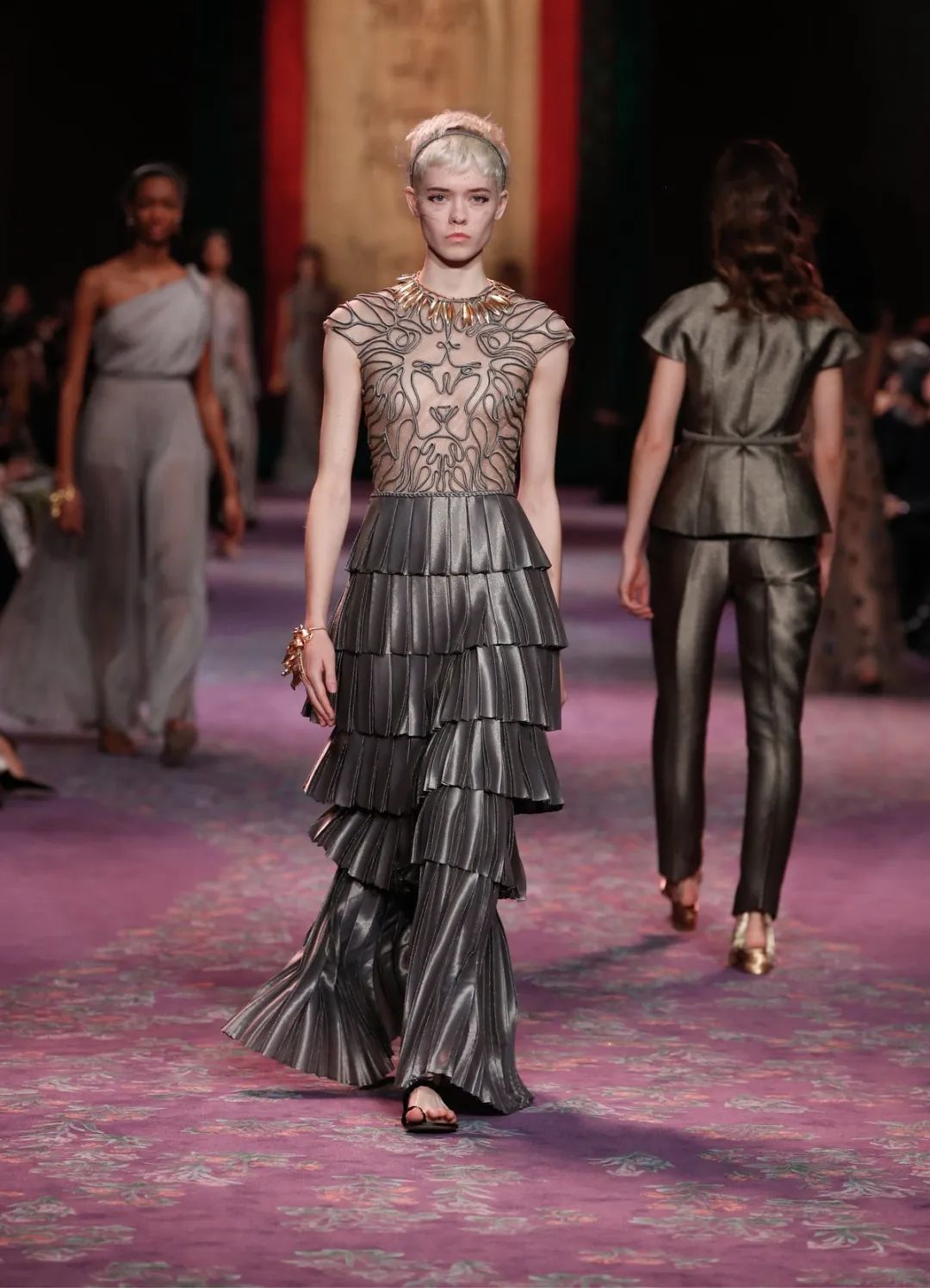 你选谁?服装大神的“窝”