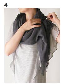 跟上流行必学的15种秋冬围巾系法！天天系出不一样的围巾