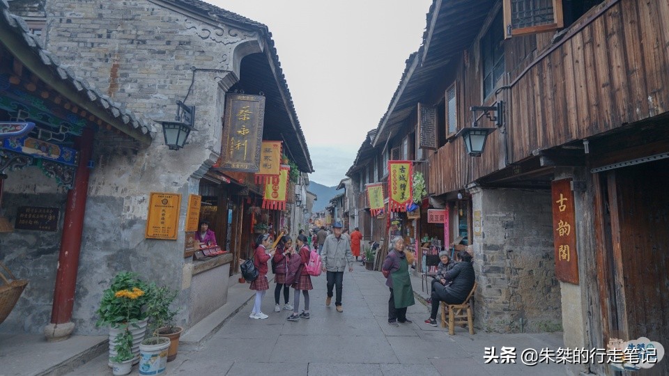 浙江临海古城低调了千年,一座低调了千年的古镇临海古城