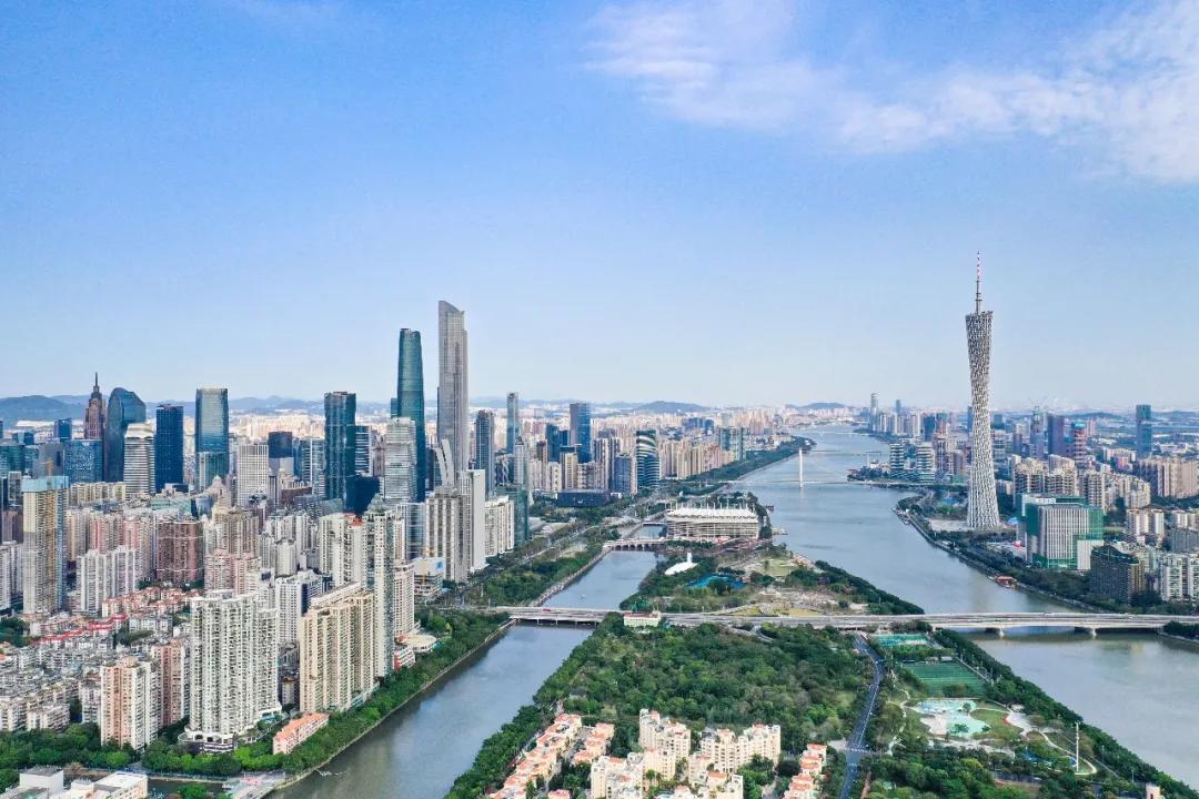 终于等到了！嵌在北回归线上的森林叠墅，惊艳“曝光”