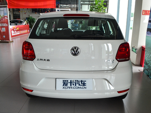 大众polo汽车试驾07款,本田飞度和大众polo