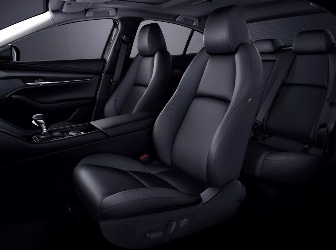 2020款马自达3昂克赛拉,真正厉害的汽车都懂得做减法