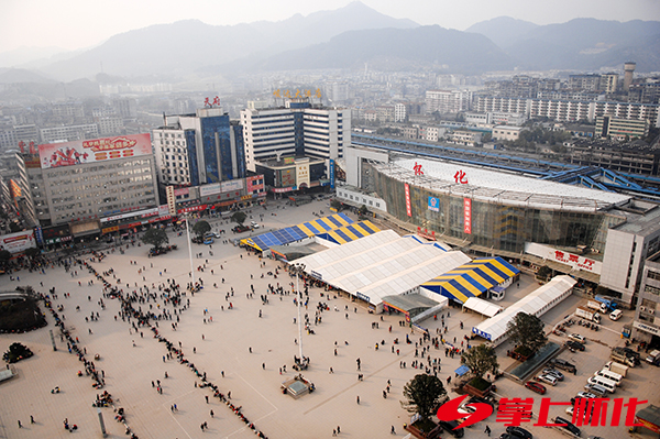 铁路见证祖国光辉,铁路见证中国梦