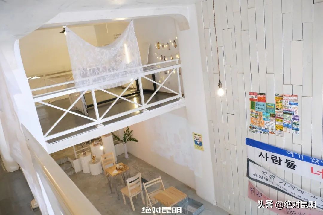 瓦仓南路上偶遇“首尔小店”：喝杯“素食咖啡”再选个韩国笔记本