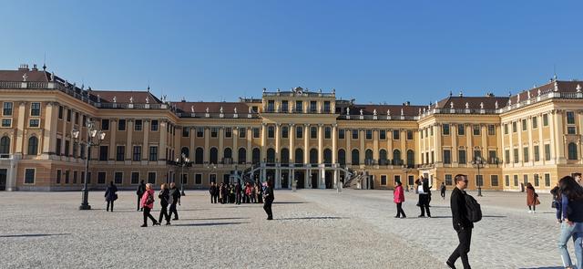 欧洲蓝色多瑙河旅游,蓝色多瑙河美景