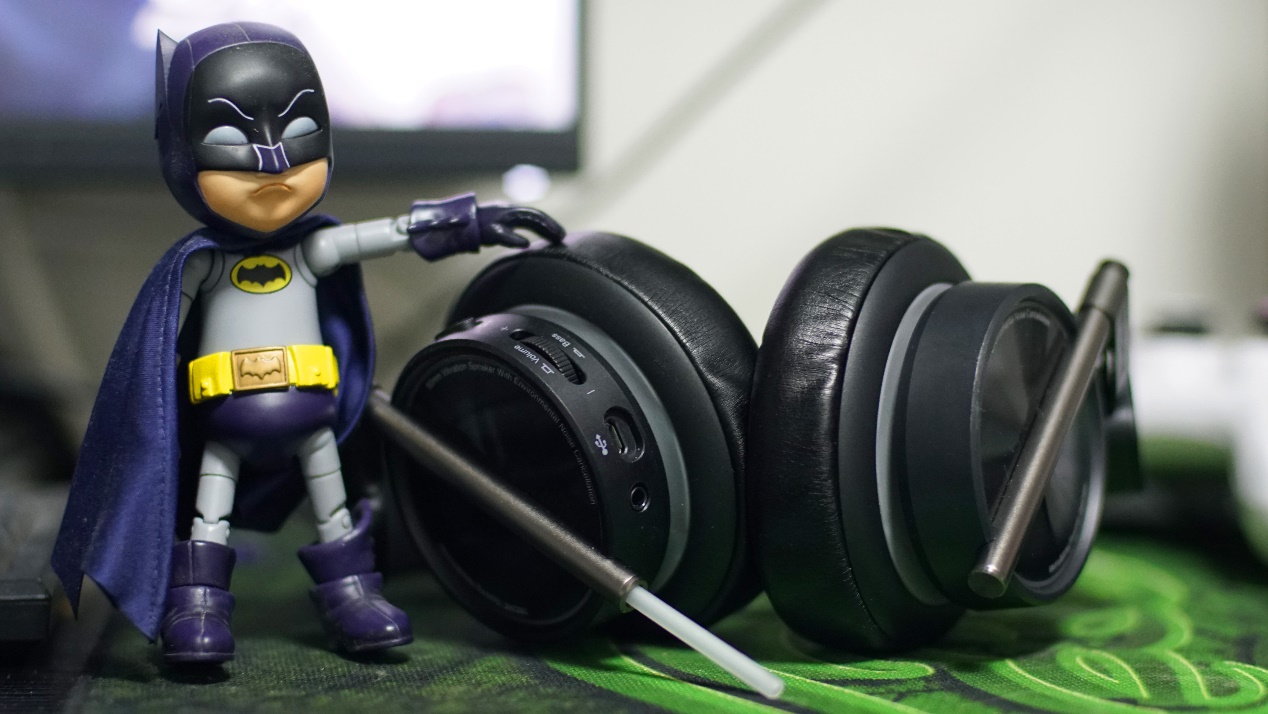 万魔电竞头戴耳机评测,技术不够装备来凑