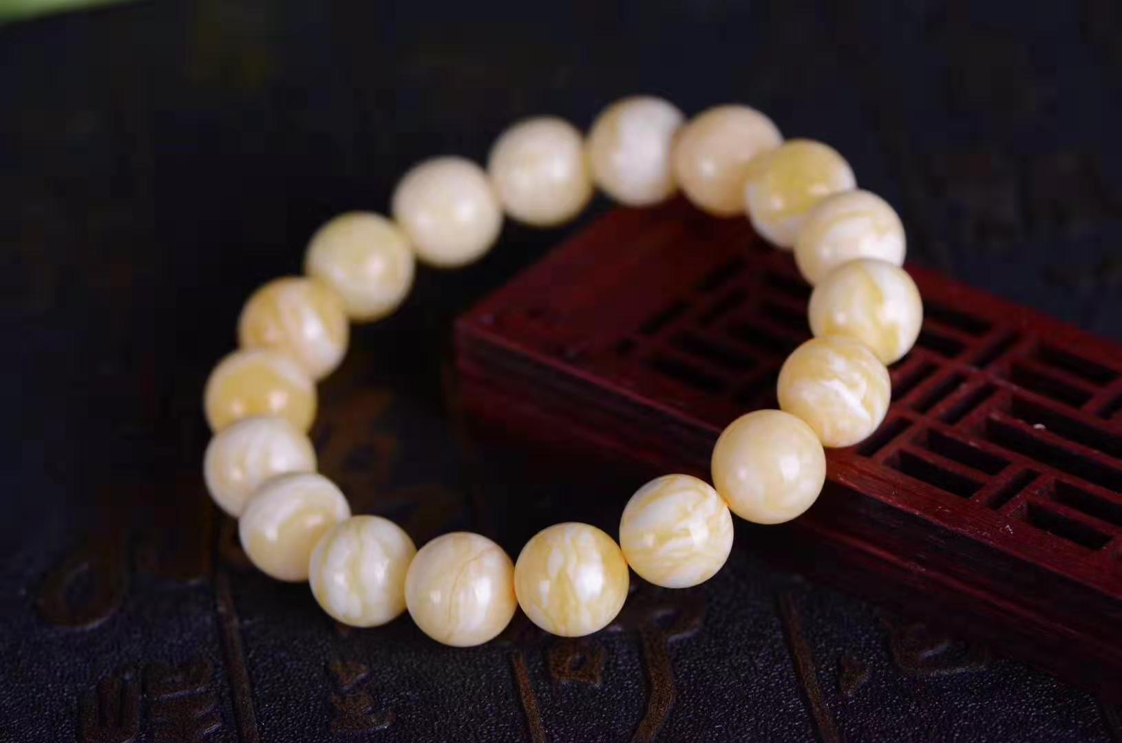 市面上的蜜蜡原石怎么辨别真假,琥珀蜜蜡怎么鉴定真假图片视频