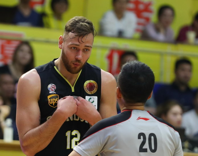 cba山东男篮最新消息外援,逍遥王cba