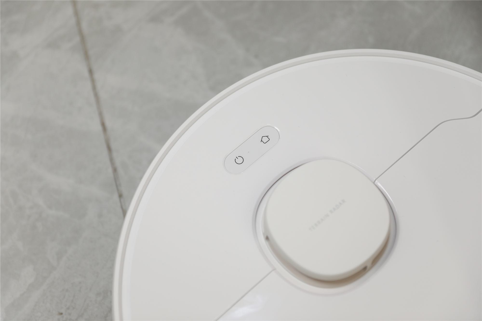 扫地机器人无基站好用吗,扫地机器人无遥控