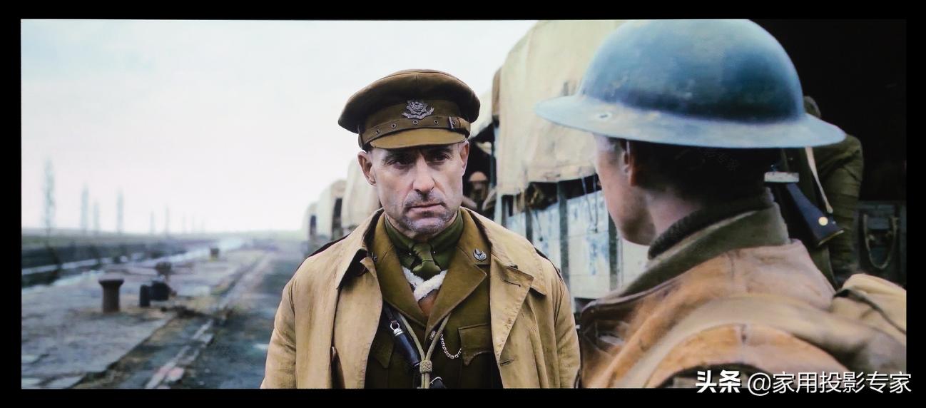 「评测」15万元4K家用激光投影机怎样？看索尼VPL-VW798