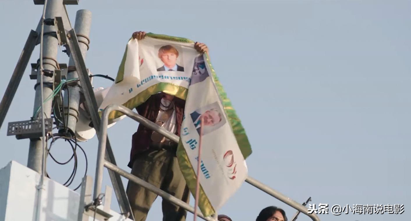 小伙工作却发生意外,小伙上班路上发生了什么事情