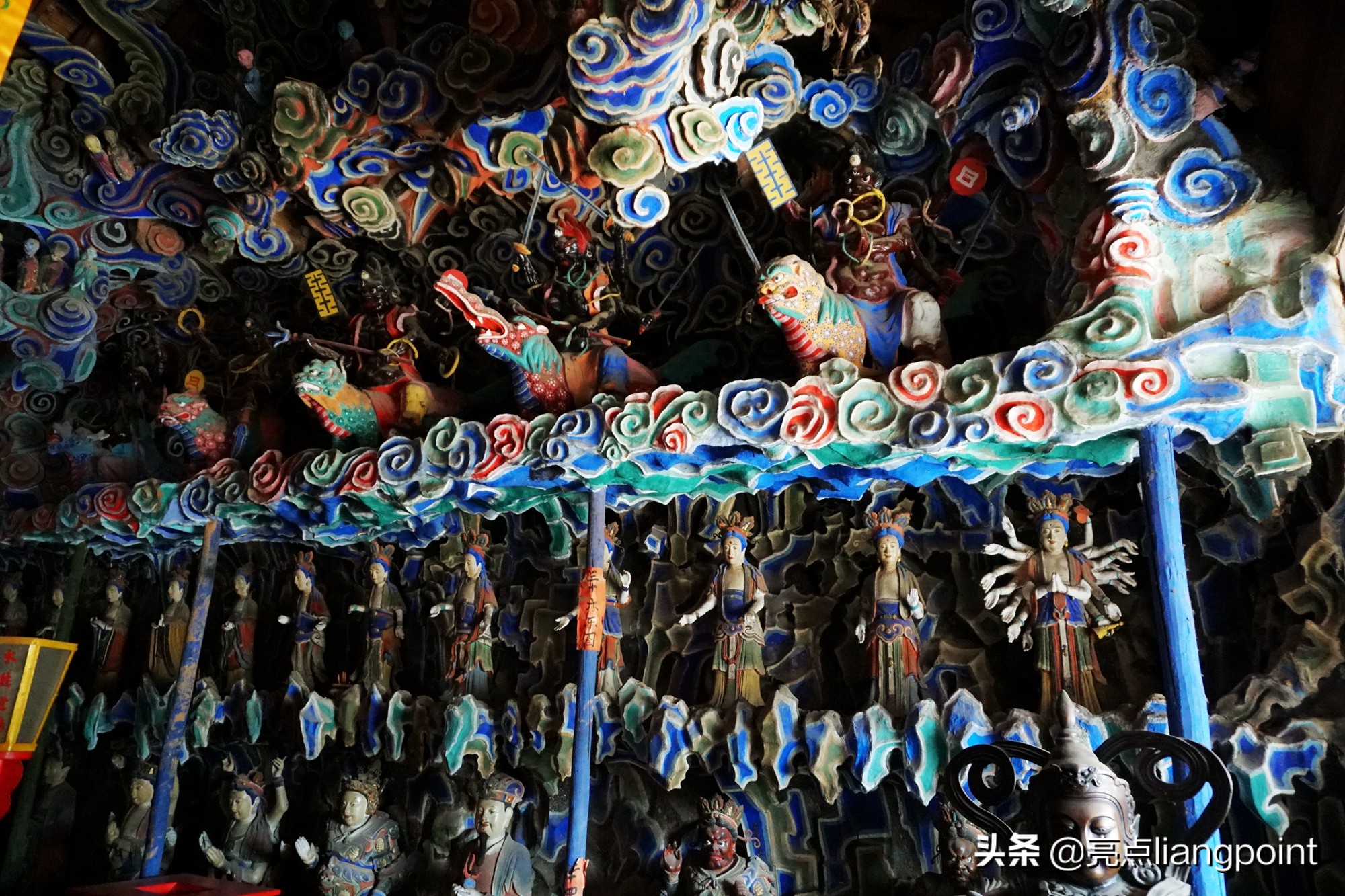 从“大万圣佑国寺”、“极乐寺”到“南山寺”经过怎样的演变