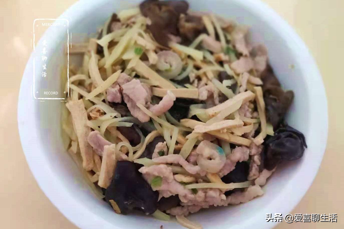 补充蛋白质就吃它，价格便宜营养高，一年四季都有卖，炒着吃真鲜