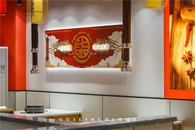 被安利了3年的长沙网红烤肉店，这回在桂林终于吃上了