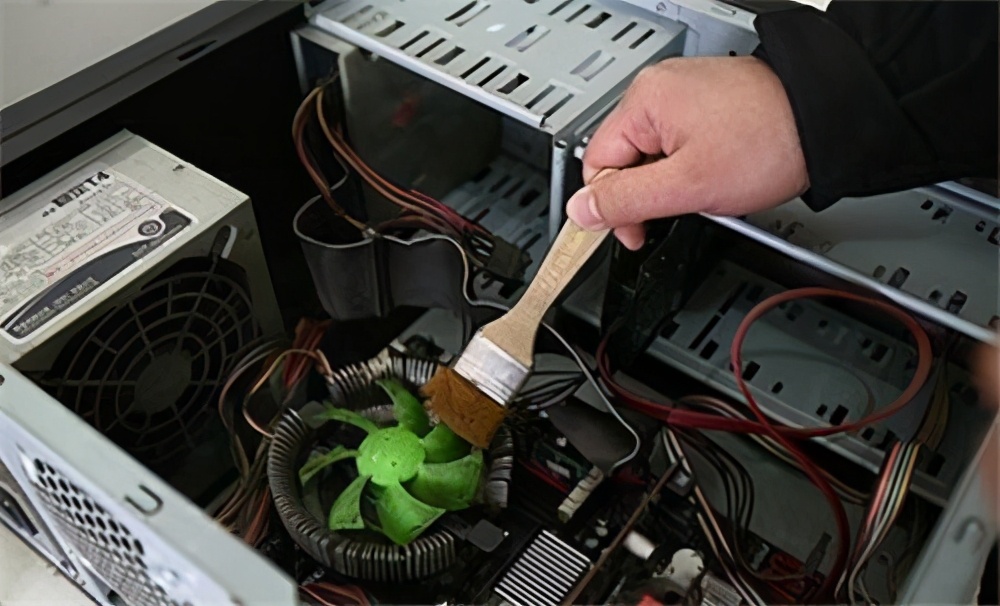 win10电脑卡屏死机画面定格原因,笔记本电脑经常死机是什么原因