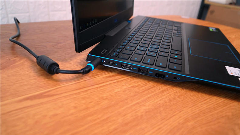 戴尔新款g33500游戏体验,戴尔g33590支持多大内存