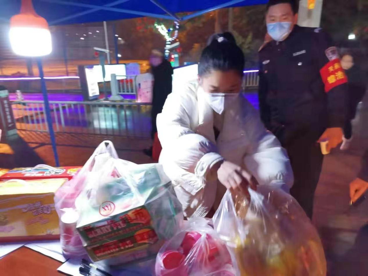 记录疫情的点点滴滴留下美好回忆,记录疫情期间的温馨时刻