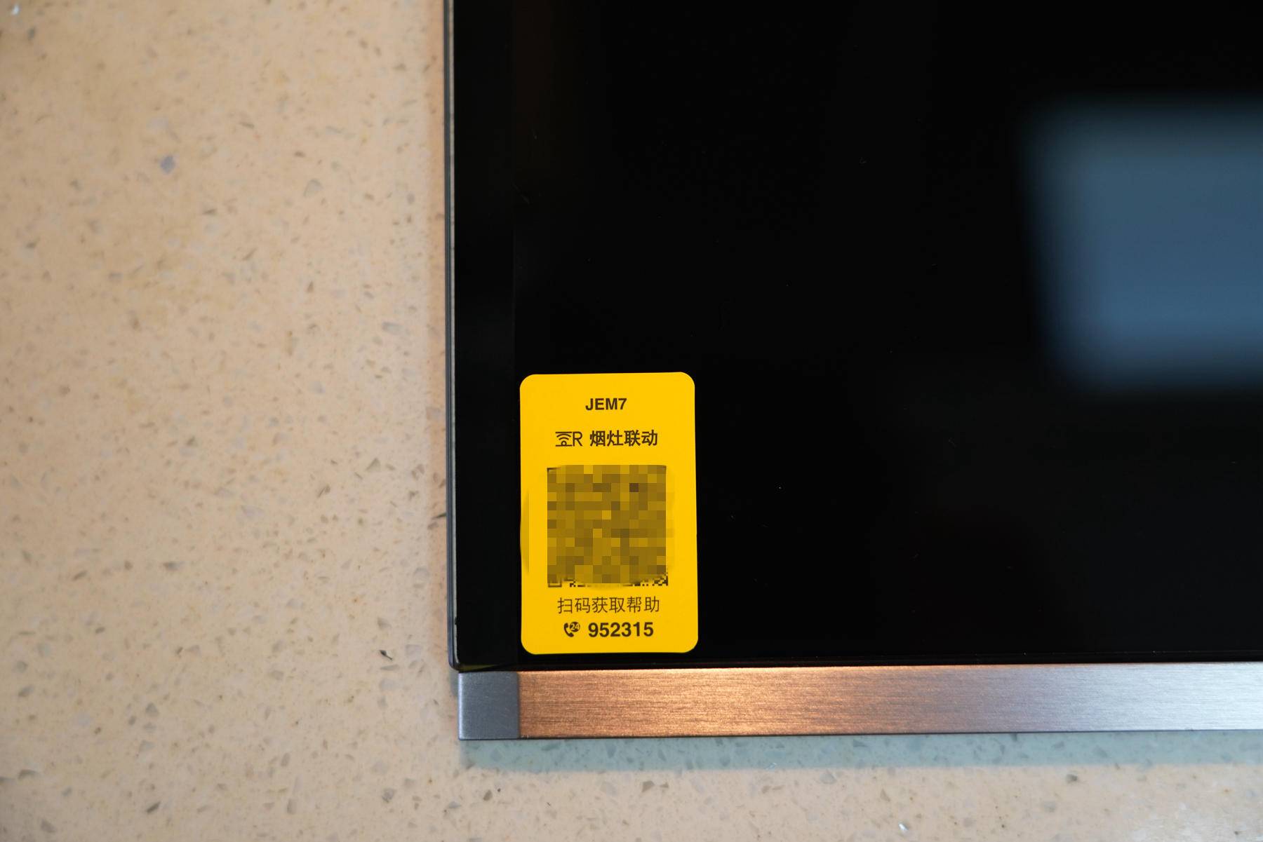 嵌入式燃气灶怎么防油污,嵌入式燃气灶如何选择炉头