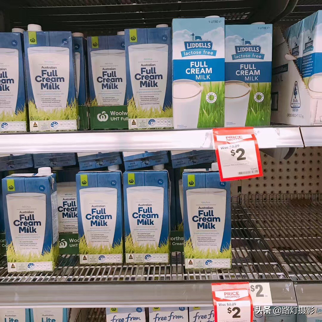 在澳洲旅行，买得起奶却买不起水，去超市逛逛不知道该买啥