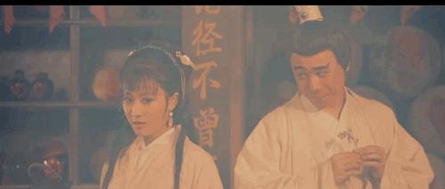 佩佩颜值比拼,佩佩对比拉莫斯