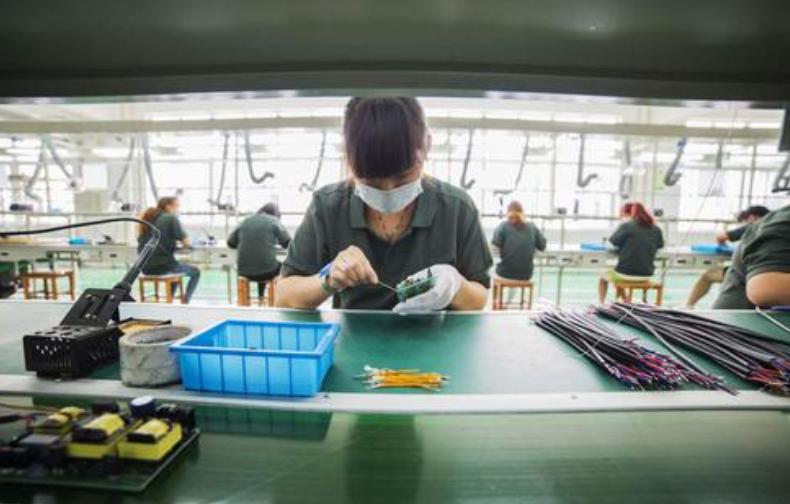 地租太高!深圳制造业巨头长盈精密前往越南建厂,员工直言可惜了