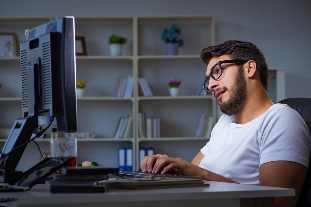 改善睾酮水平训练,健身是否需要服用促睾酮