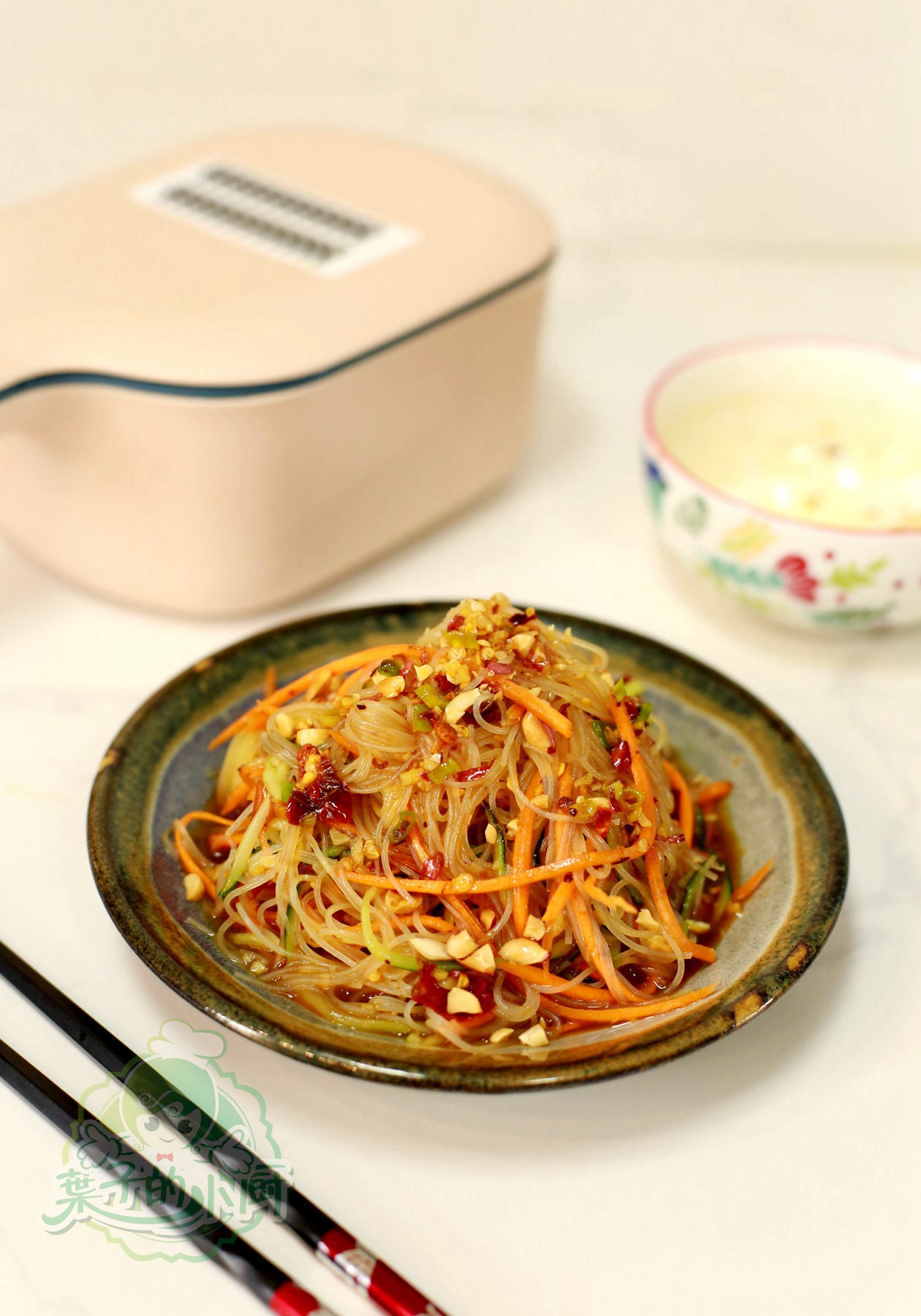 凉拌菠菜粉丝的汁怎么调,凉拌粉丝好吃的六种做法