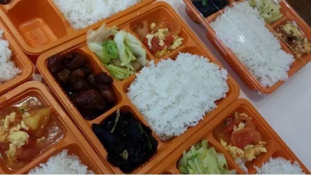 一天出500份外卖,中国外卖一天收入